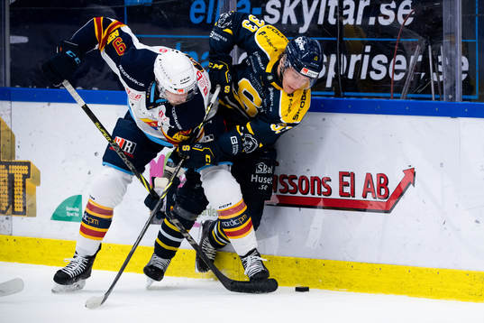 Djurgårdens Cameron Schilling och Södertäljes Filiph