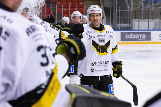 Västerås Lukas Zetterberg jublar