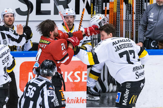 Vita Hästens Arvid Degerstedt och Västerås Ludvig