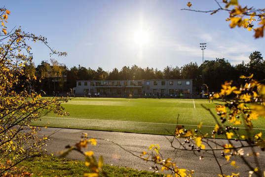 Vy över Hammarbys träningsanläggning på Årsta IP