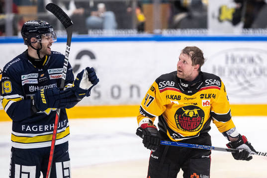 Bläddra bland fler bilder av Ishockey, SHL, HV71 - Luleå