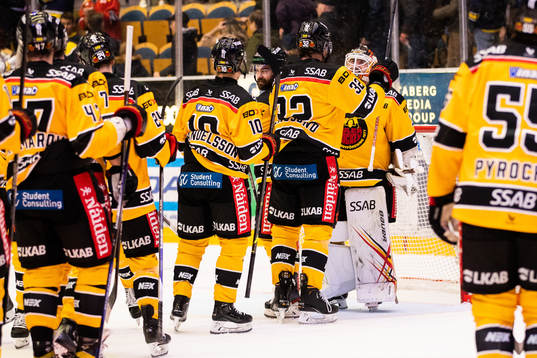 Luleås spelare jublar