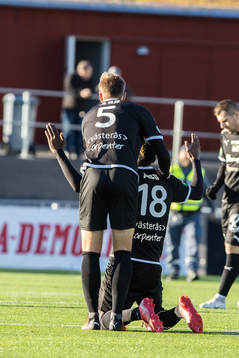 ???och Frederic Nsabiyumva jubel