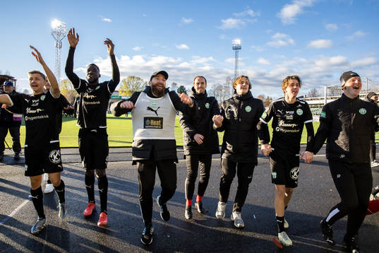 Västerås SKs spelarna jublar