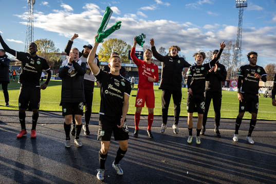 Västerås SKs spelarna jublar