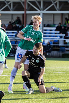 Brages Henry Sletsjøe och Västerås SKs Martin Gambos