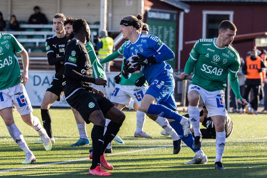 Brages målvakt Viktor Frodig