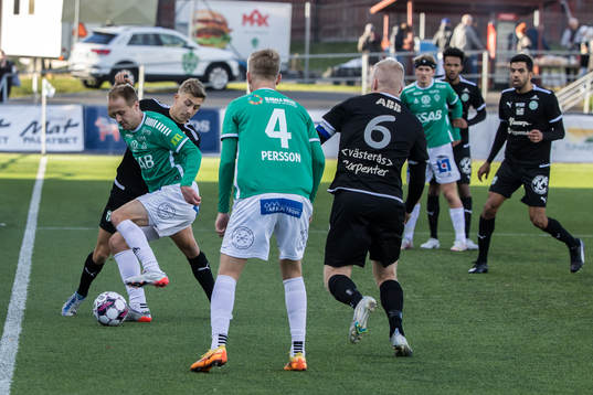 Brages Anton Lundin och Västerås SKs Simon Gefvert