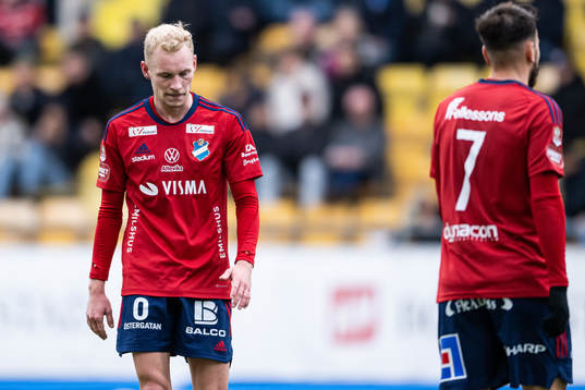 Östers Adam Bergmark Wiberg deppar