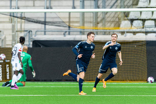 Utsiktens Albin Skoglund jublar