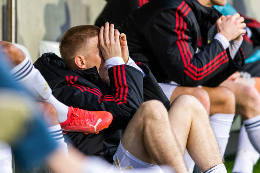 Östersunds Simon Kroon deppar