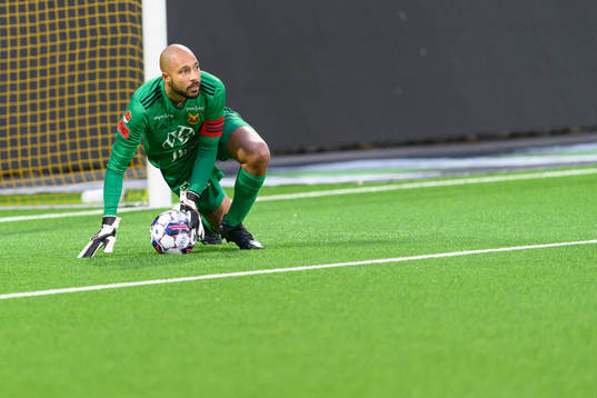 Östersunds målvakt Aly Keita
