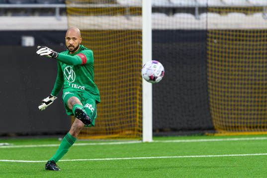 Östersunds målvakt Aly Keita