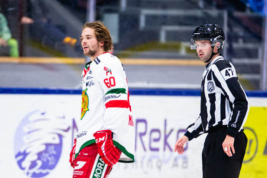 Moras Kalle Miketinac blir utvisad