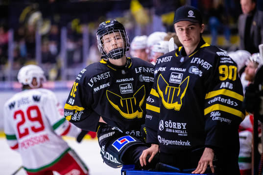 Västerås Hugo Lejon och målvakt Ian Blomquist
