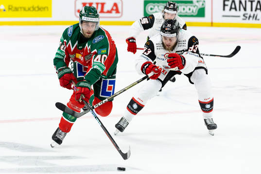Frölundas Petteri Lindbohm och Malmö Redhawks Kristian