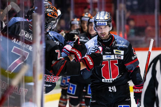 Örebros Rasmus Rissanen jublar