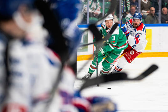 Rögles Michael Kapla och Oskarshamns Jiri Smejkal