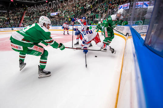 Rögles Linus Sandin, Brady Ferguson  och Oskarshamns