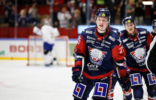 Linköpings Filip Bystedt jublar