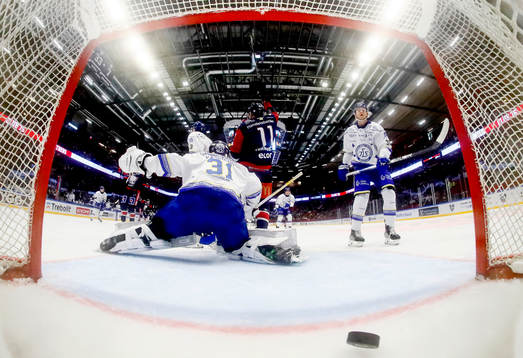 Mål 1-0 av Linköpings Filip Bystedt förbi Leksands