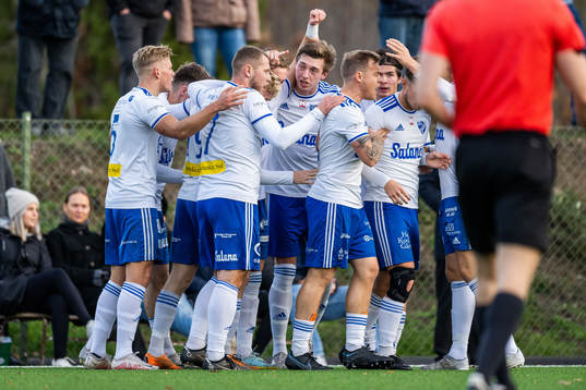 Simrishamns spelare jublar