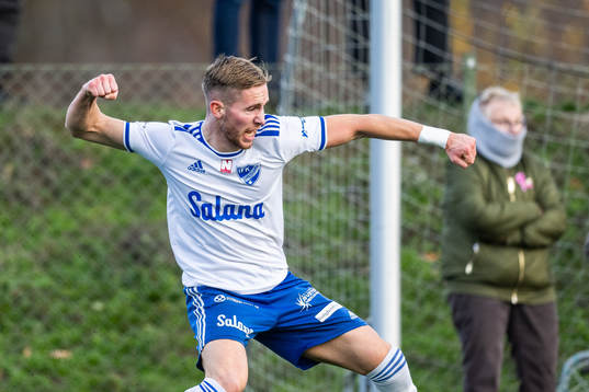 Simrishamns Pontus Wiktorsson jublar