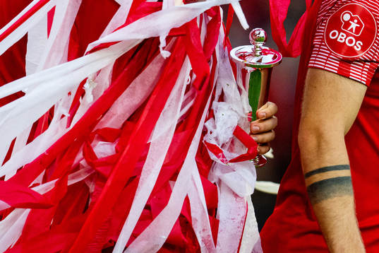 The winners’ trophy