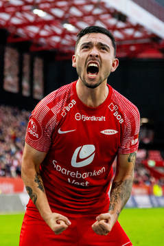 Niklas Castro of Brann celebrates