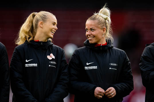 Nora Eide Lie and Therese Sessy Åsland of Brann at