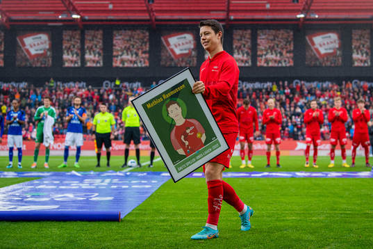 Mathias Rasmussen of Brann with the player of the season