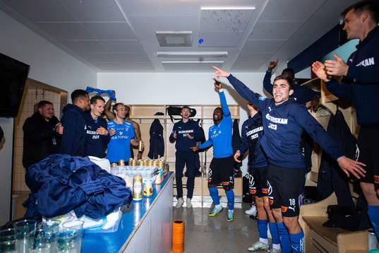 Halmstads spelare jublar
