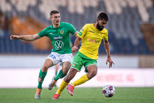 Jönköpings Södras Marko Nikolic och Dalkurds Suleman