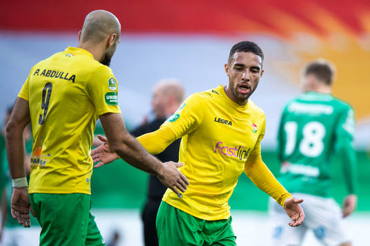 Dalkurds Pashang Abdulla och Alex Simovski jublar