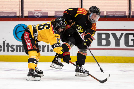 Luleås Petra Nieminen och Brynäs Rosa Lindstedt