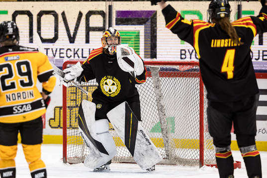 Brynäs målvakt Felicia Frank jubel