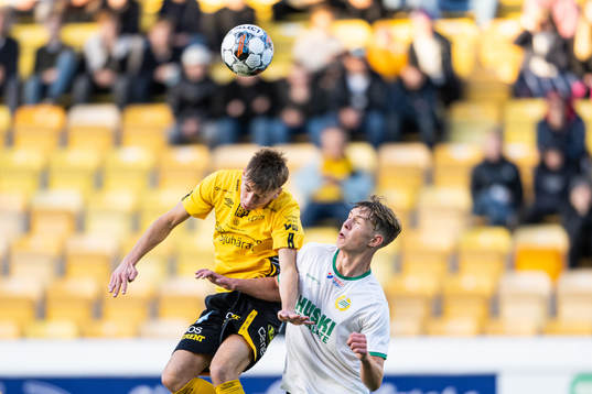 Elfsborgs Lukas Paulsén och Hammerbys Jesper Lindahl