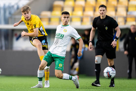 Elfsborgs Gottfrid Rapp och Hammerbys Liam Mahachai Källman