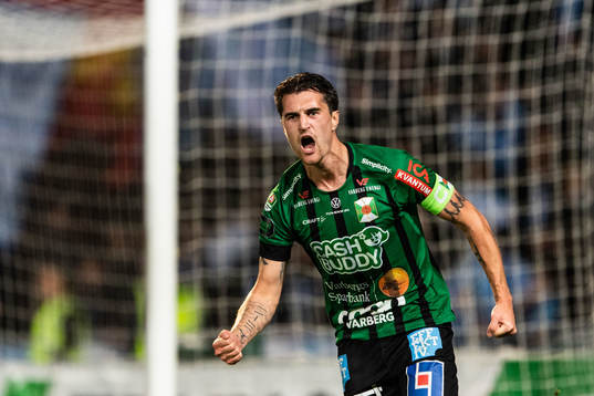 Varbergs Jon Birkfeldt jublar