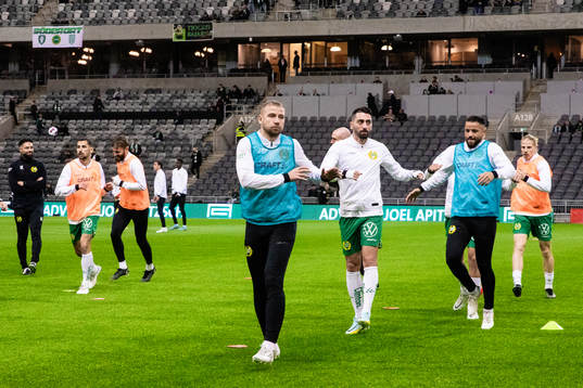 Hammarbys Darijan Bojanic och Nahir Besara