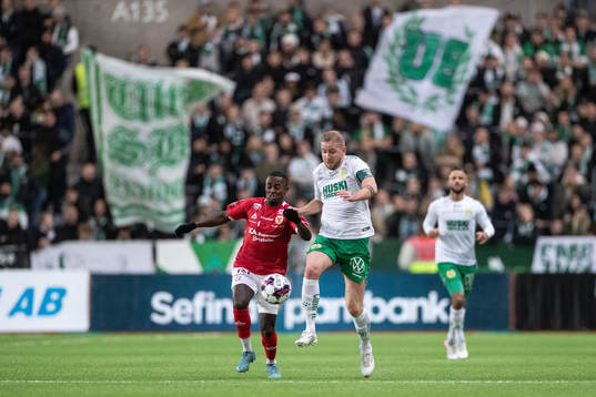 Kalmars Nahom Girmai Netabay och Hammarbys Darijan Bojanic