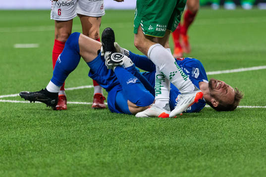 Kalmars målvakt Ricardo Friedrich har ont