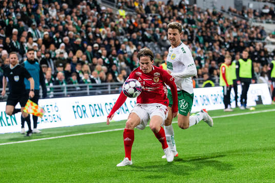 Kalmars Johan Karlsson och Hammarbys Joel Nilsson