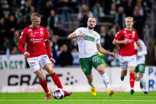 Kalmars Rasmus Sjöstedt och Hammarbys Veton Berisha