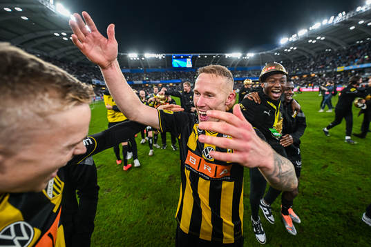 Häckens Tomas Olai Totland och Mikkel Rygaard Jensen