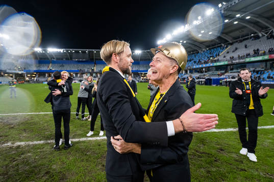 Häckens klubbchef Marcus Jodin och före detta