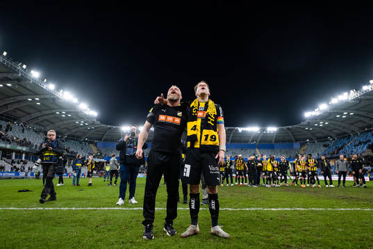 Häckens fystränare Nicklas Möller och Erik Friberg