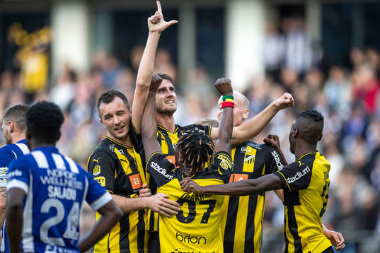 Häckens Johan Hammar jublar