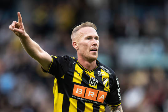 Häckens Mikkel Rygaard Jensen jublar