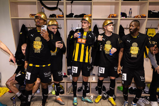 Häckens Oscar Uddenäs, Tomas Olai Totland och Blair